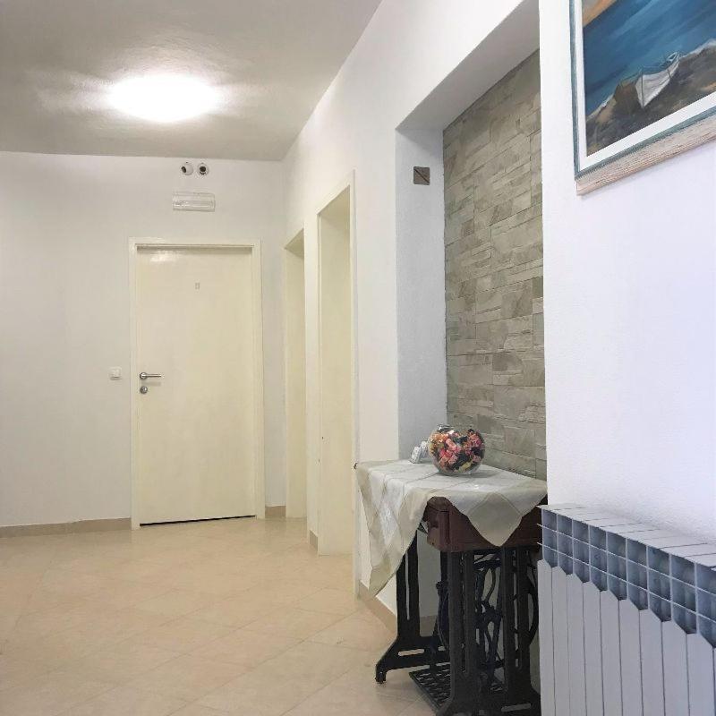 Berulia Rooms Брела Экстерьер фото